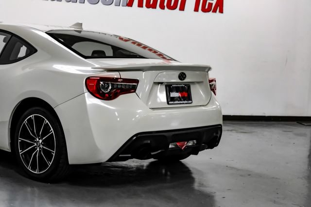Used 2020 Toyota 86 RWD image 15