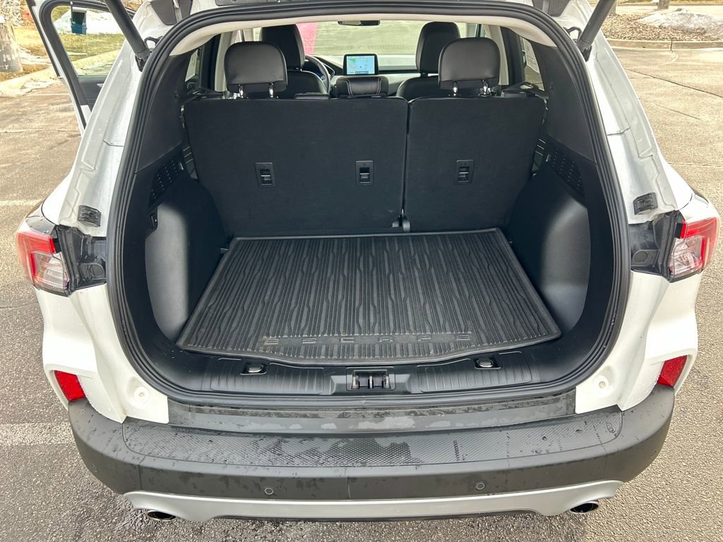 Used 2022 Ford Escape Titanium image 26