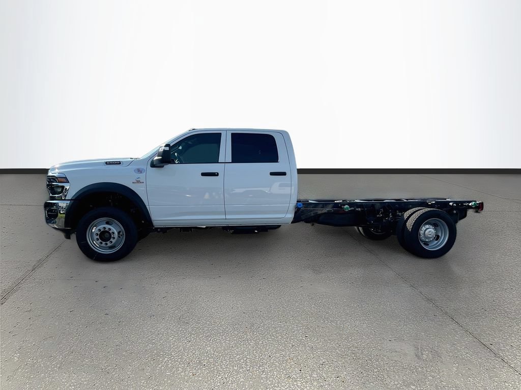 New 2026 RAM 5500 Tradesman w/ Chrome Appearance Group AWD/4WD image 4