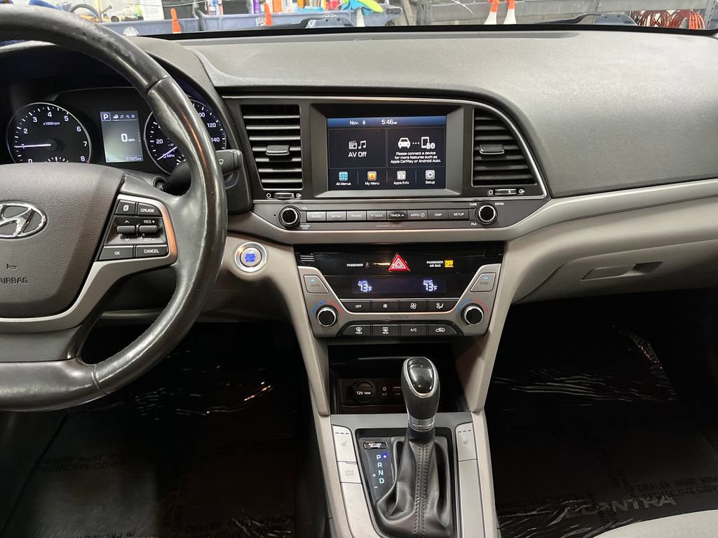 Used 2017 Hyundai Elantra SE w/ SE A/T Tech Package 03 image 29