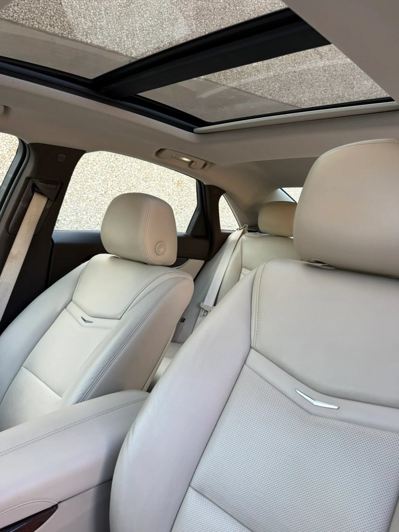 Used 2015 Cadillac XTS Luxury w/ Driver Awareness Package FWD image 9