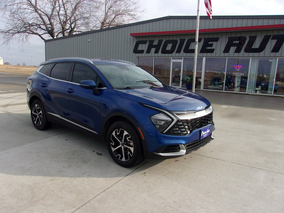 Used 2023 Kia Sportage EX AWD/4WD image 1