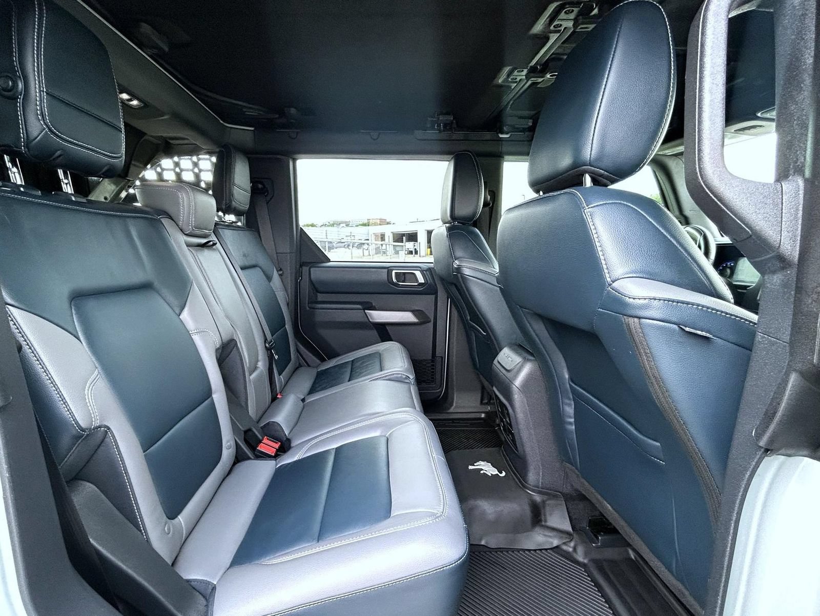 Used 2021 Ford Bronco First Edition AWD/4WD image 19