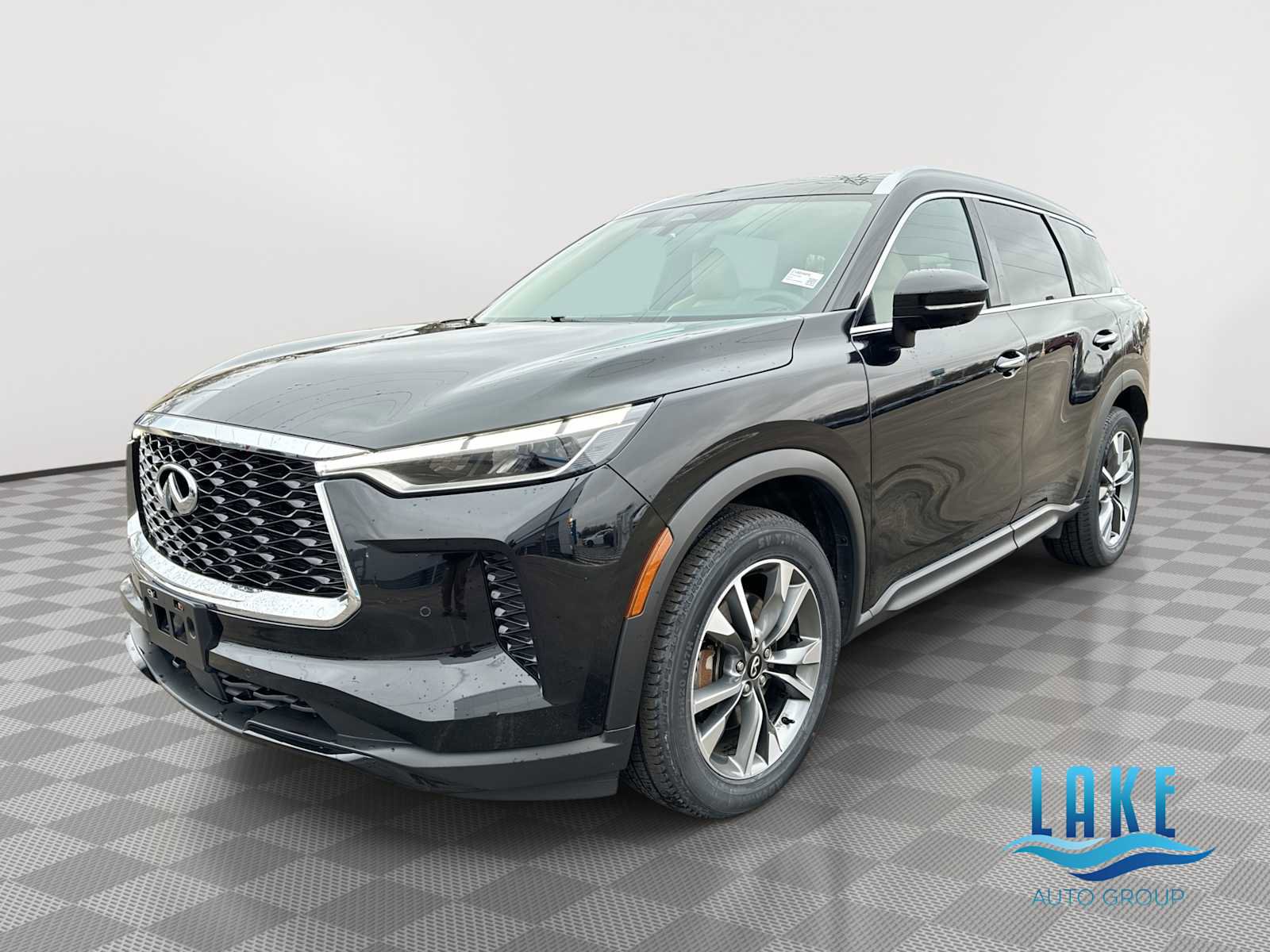 Used 2023 INFINITI QX60 Luxe image 1