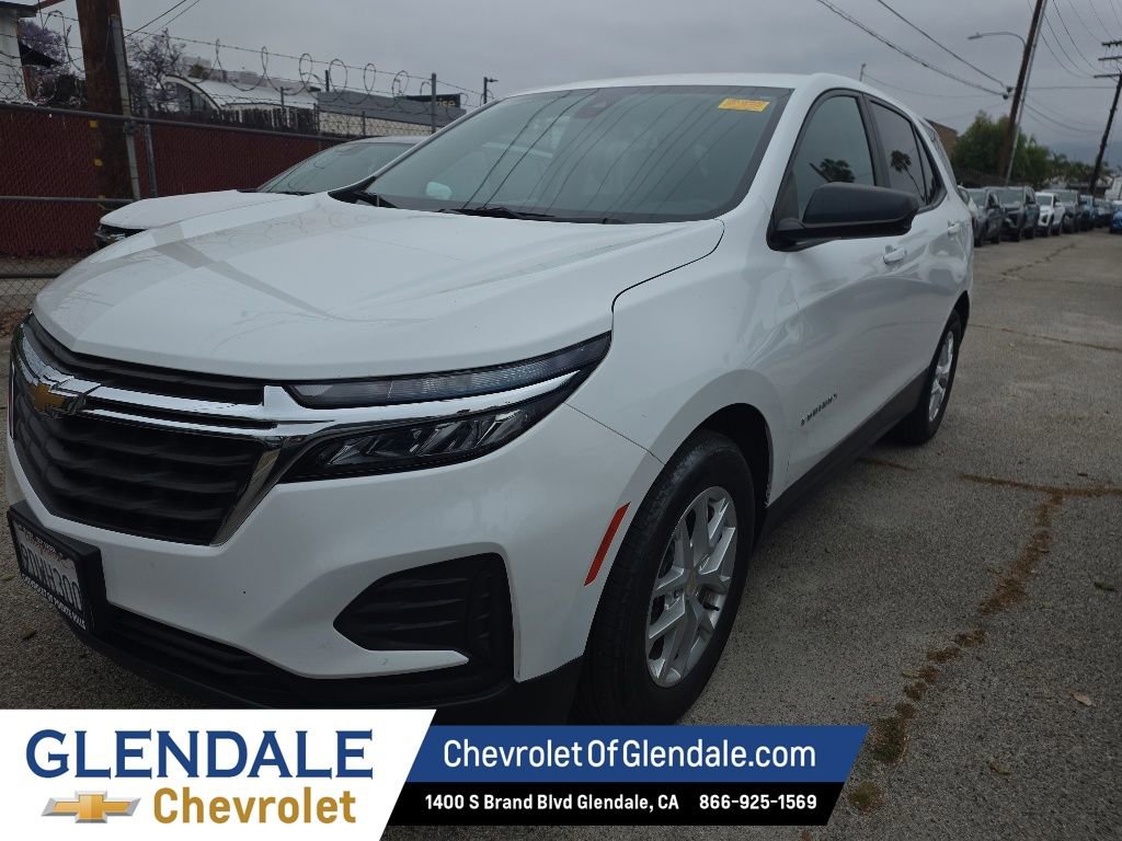 Used 2022 Chevrolet Equinox LS w/ LS Convenience Package FWD image 1
