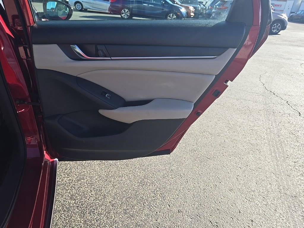 Certified 2019 Honda Accord EX image 28