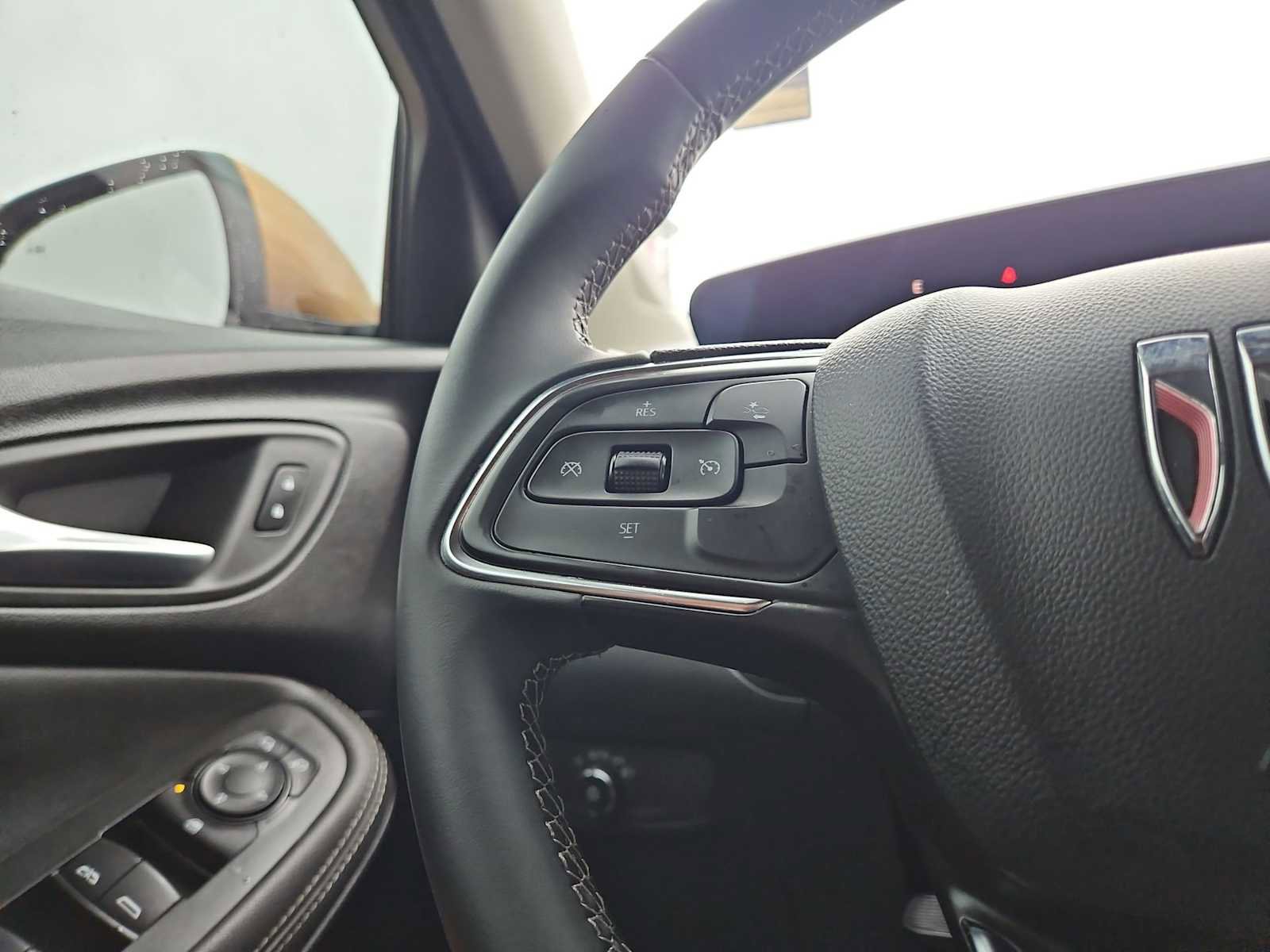 Used 2024 Buick Encore GX Preferred FWD image 24