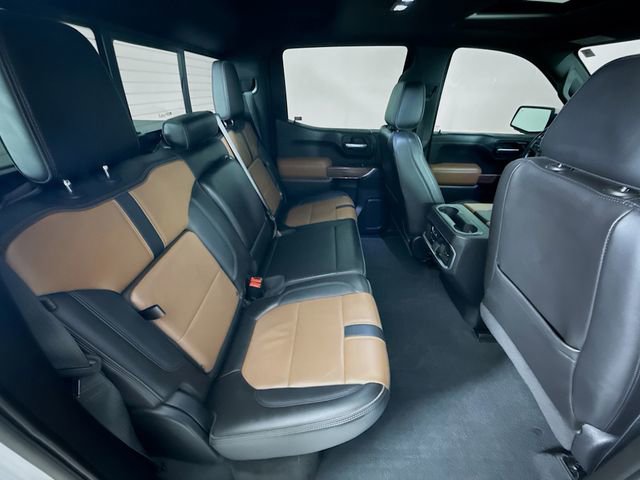 Used 2021 Chevrolet Silverado 1500 High Country image 28