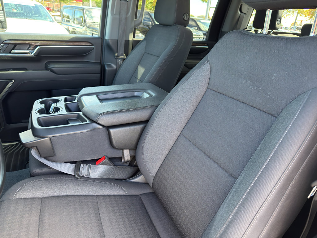 Used 2024 Chevrolet Silverado 2500 LT image 15