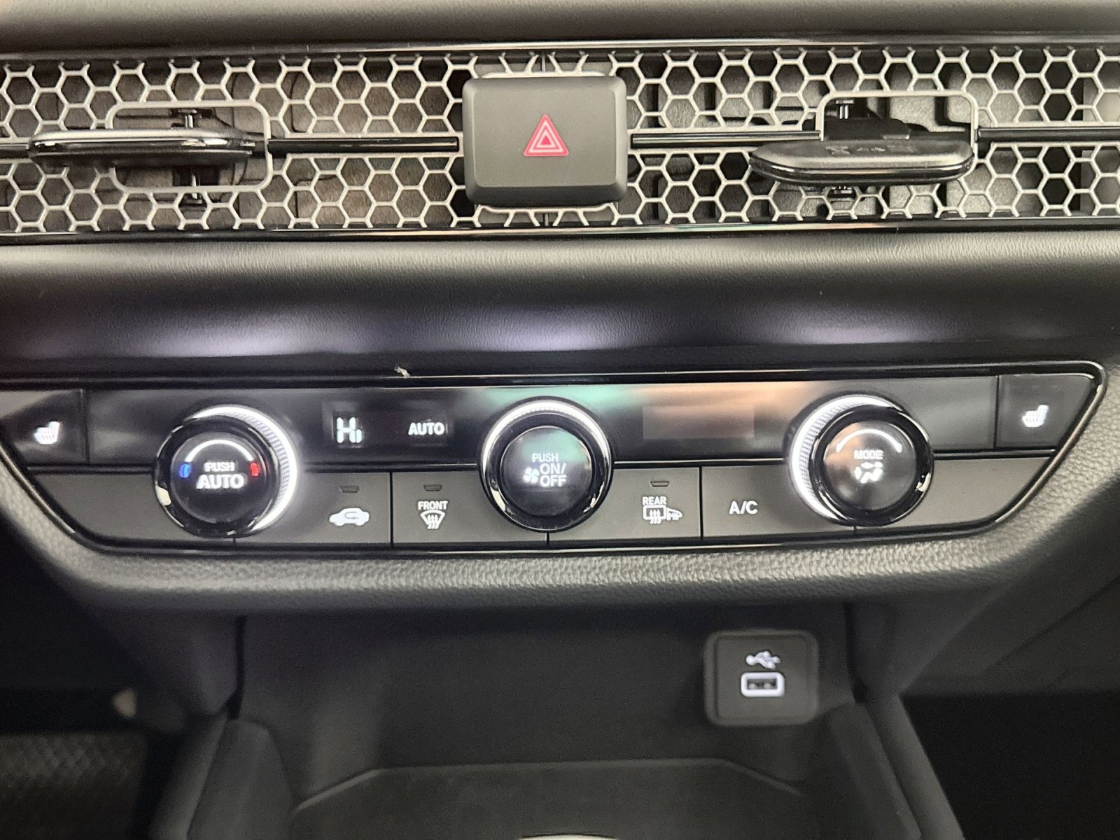 Used 2025 Honda HR-V Sport image 20