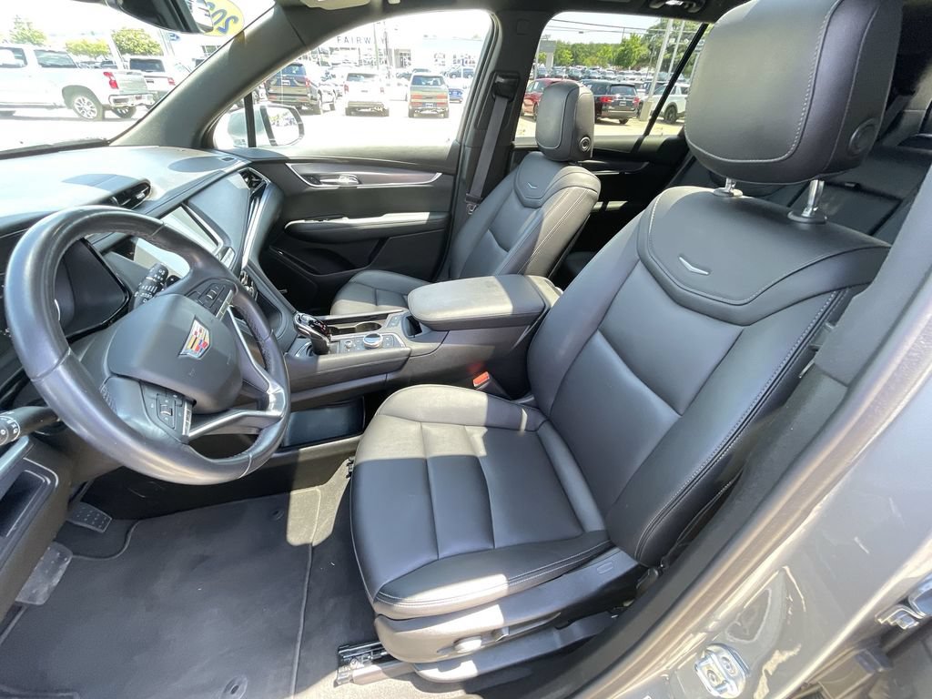 Certified 2024 Cadillac XT6 Luxury FWD image 19