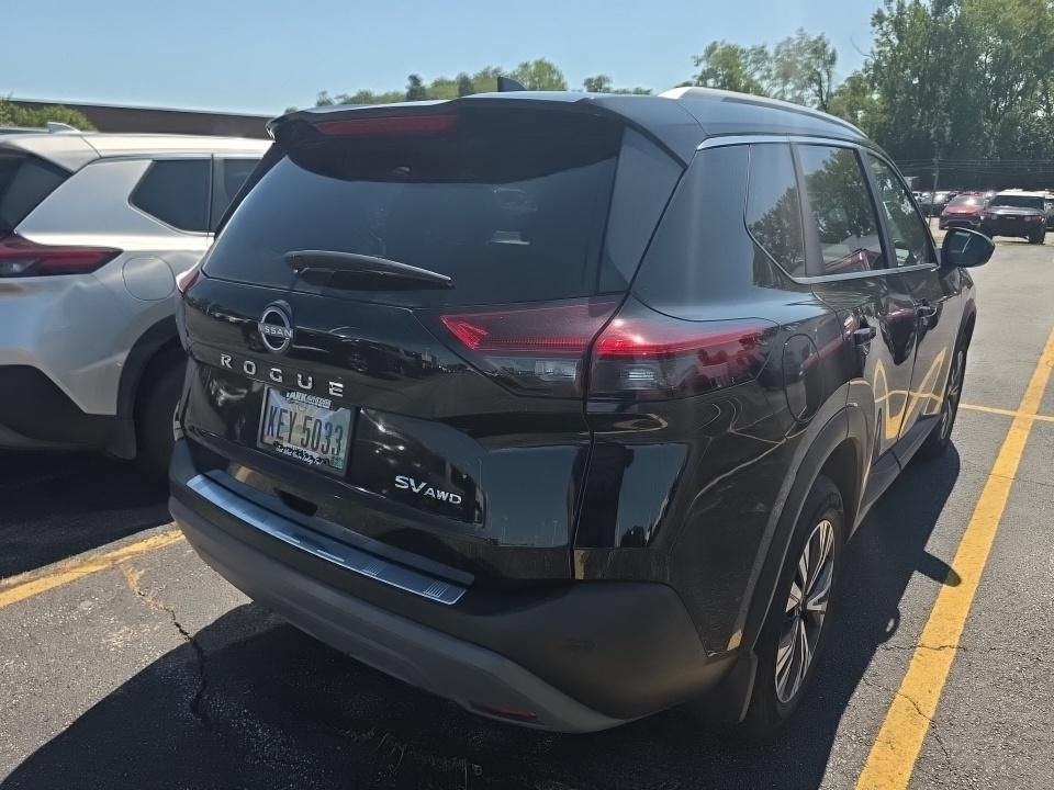 Certified 2023 Nissan Rogue SV w/ SV Premium B Package AWD/4WD image 5