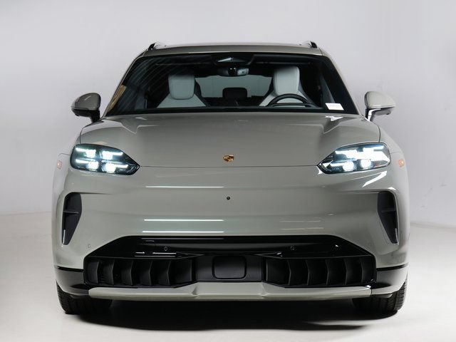 New 2026 Porsche Cayenne Electric AWD/4WD image 6