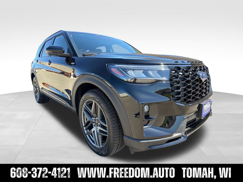 New 2026 Ford Explorer ST-Line w/ ST-Line Street Pack AWD/4WD image 9