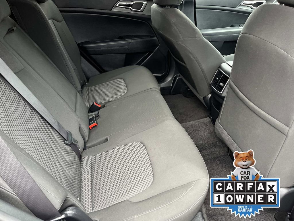 Used 2024 Kia Sportage LX image 20
