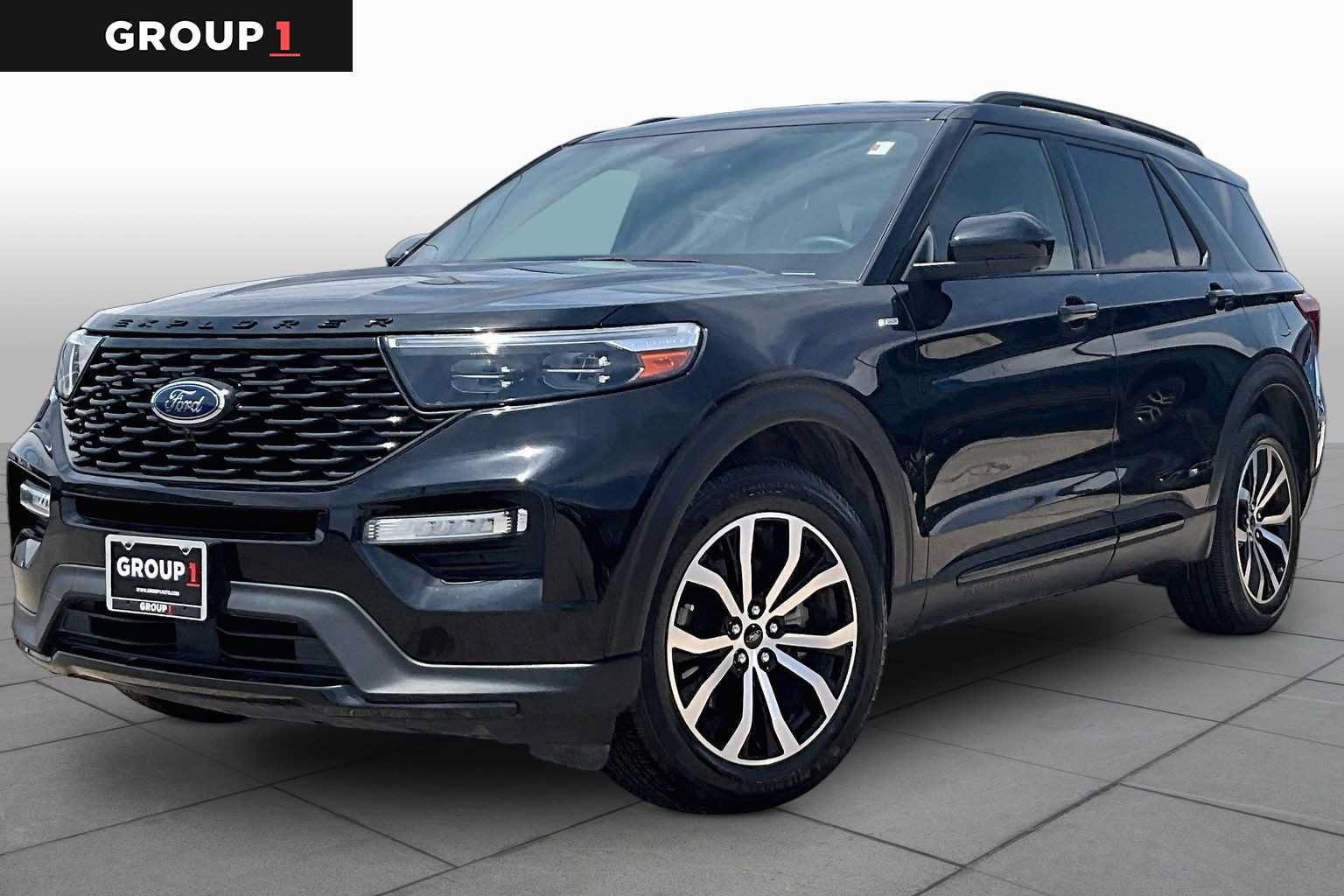 Used 2023 Ford Explorer ST-Line w/ Class IV Trailer Tow Package RWD image 1