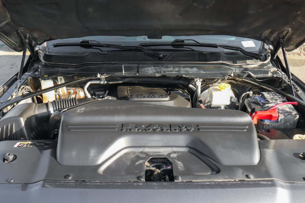 Used 2019 RAM 3500 Laramie AWD/4WD image 13