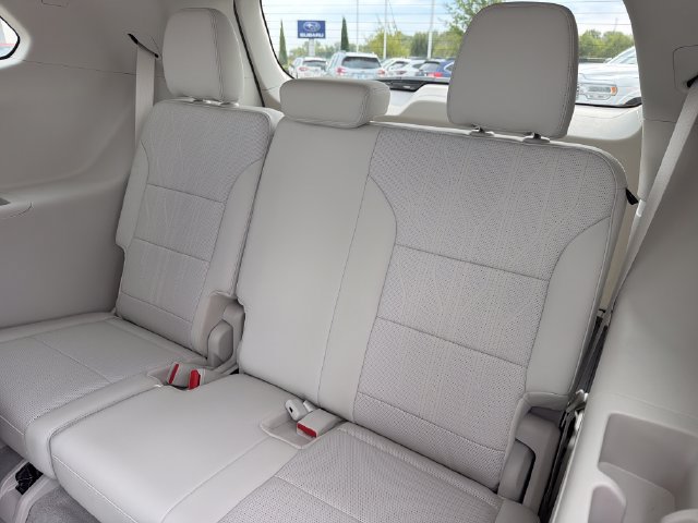 New 2027 Buick Enclave Avenir FWD image 20