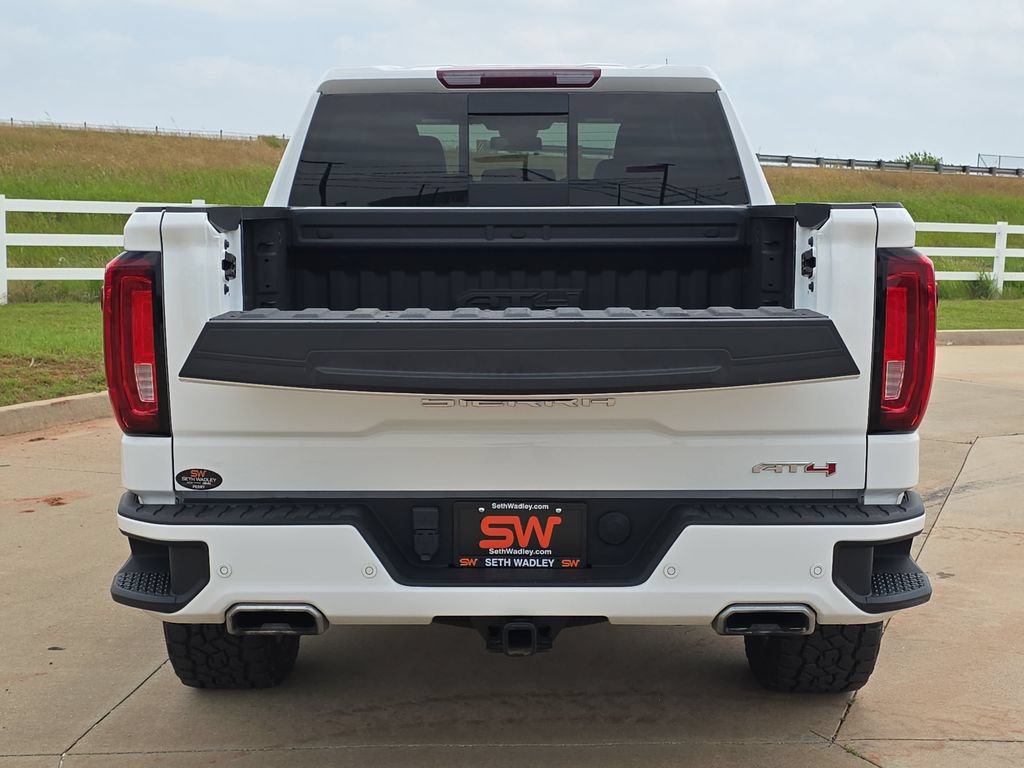 Used 2024 GMC Sierra 1500 AT4 w/ AT4 Premium Package AWD/4WD image 13