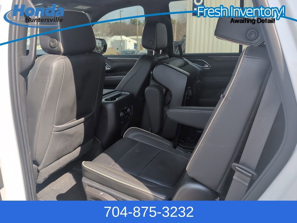 Used 2023 Chevrolet Tahoe Premier w/ Premium Package AWD/4WD image 13