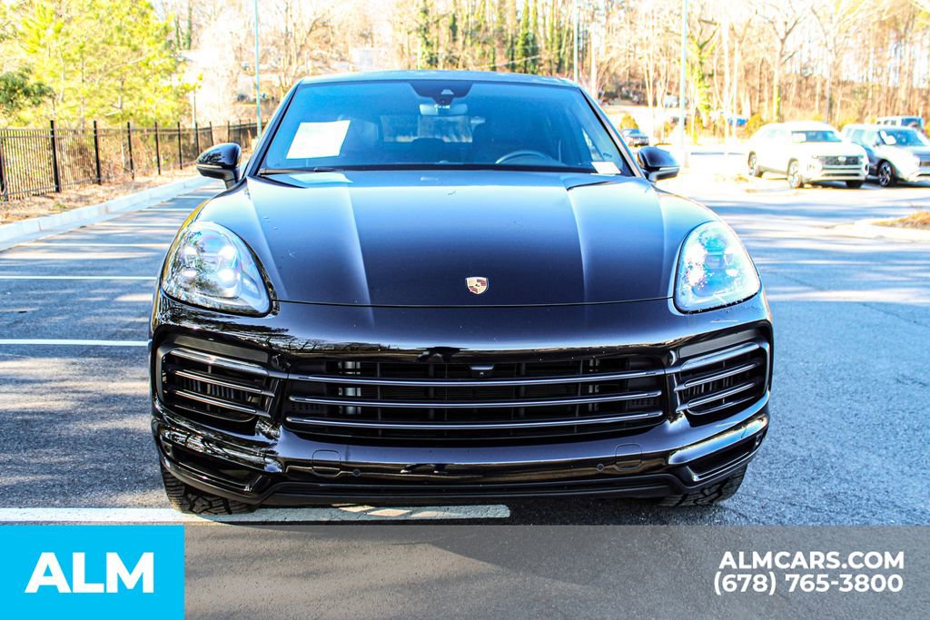 Used 2023 Porsche Cayenne Platinum Edition image 9