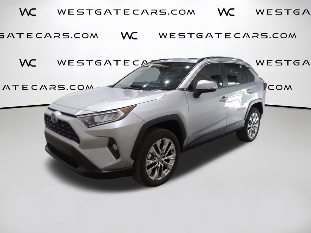 Used 2021 Toyota RAV4 XLE Premium image 1
