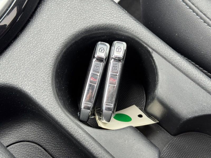 Used 2022 Kia Seltos EX image 39