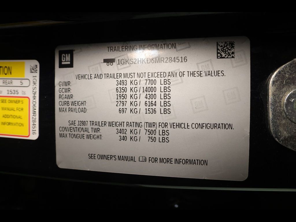 Used 2021 GMC Yukon XL AT4 w/ AT4 Premium Package image 32