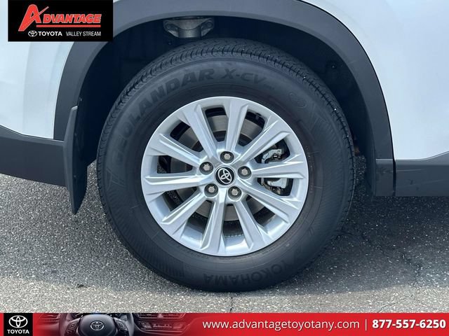 Certified 2024 Toyota Grand Highlander AWD image 11