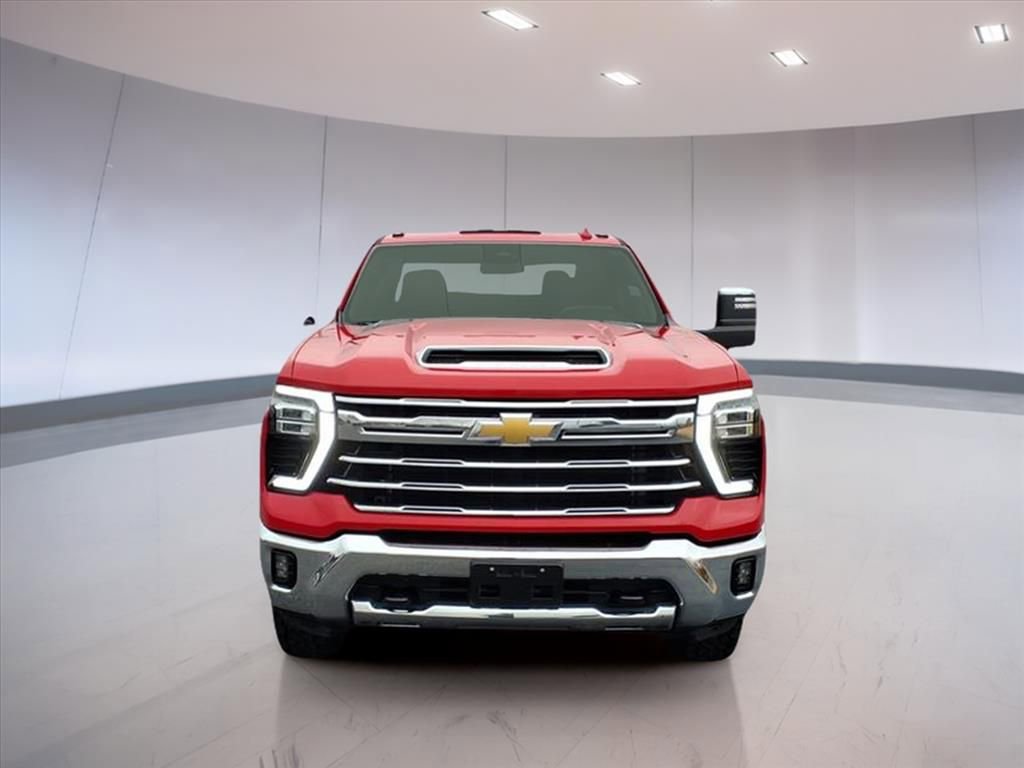 Used 2024 Chevrolet Silverado 2500 LTZ image 8
