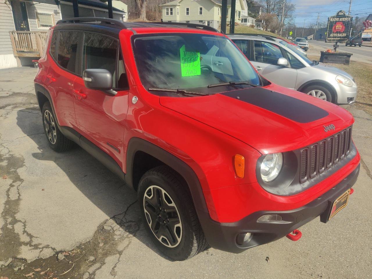 Used 2017 Jeep Renegade Trailhawk w/ Popular Equipment Group image 8