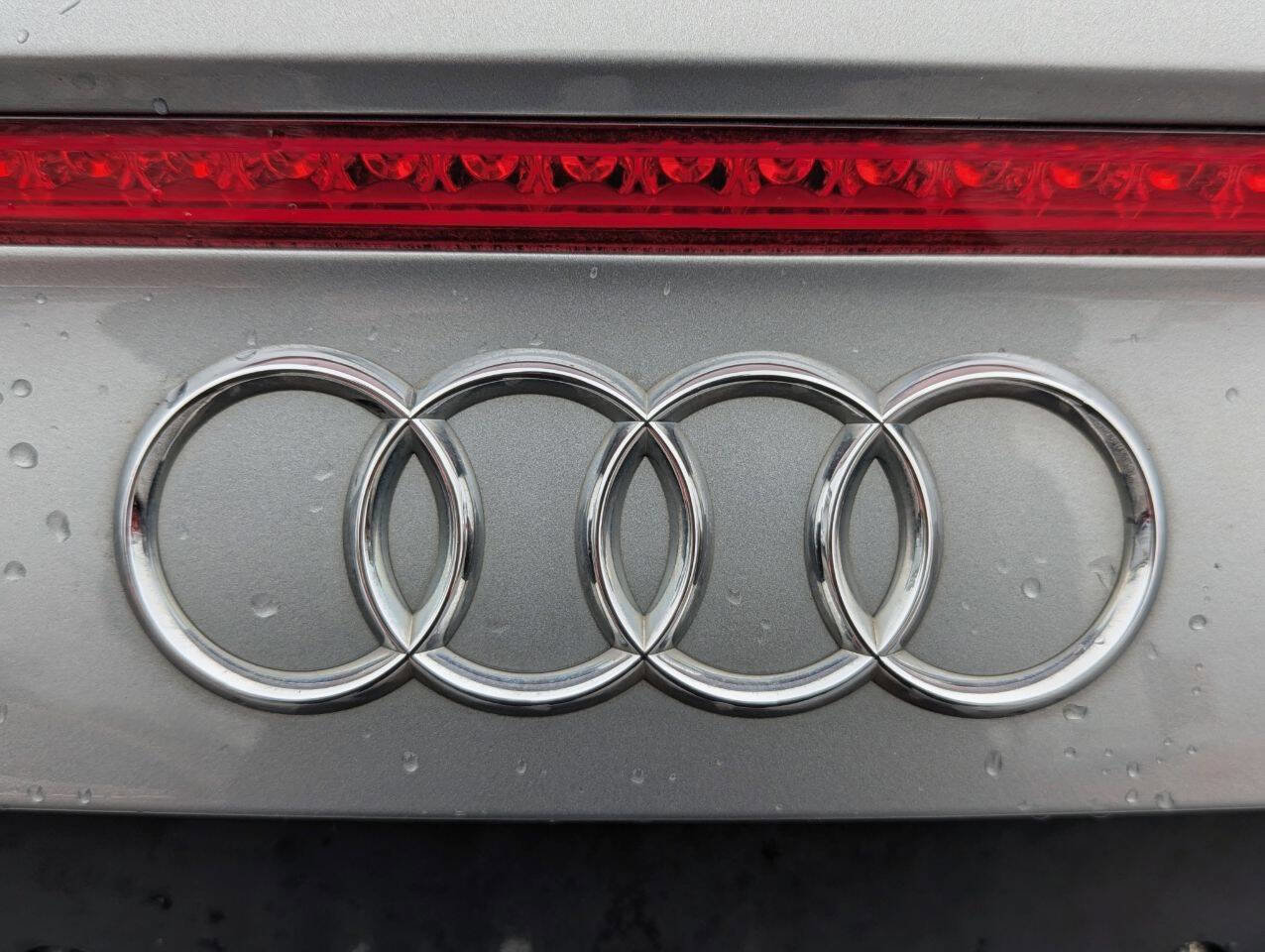 Used 2010 Audi A5 2.0T Prestige image 39