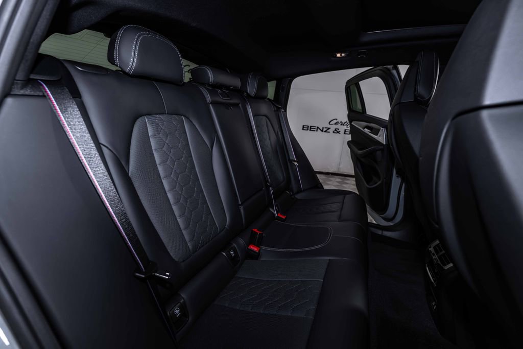 Used 2024 BMW X4 M w/ Competition Package image 19