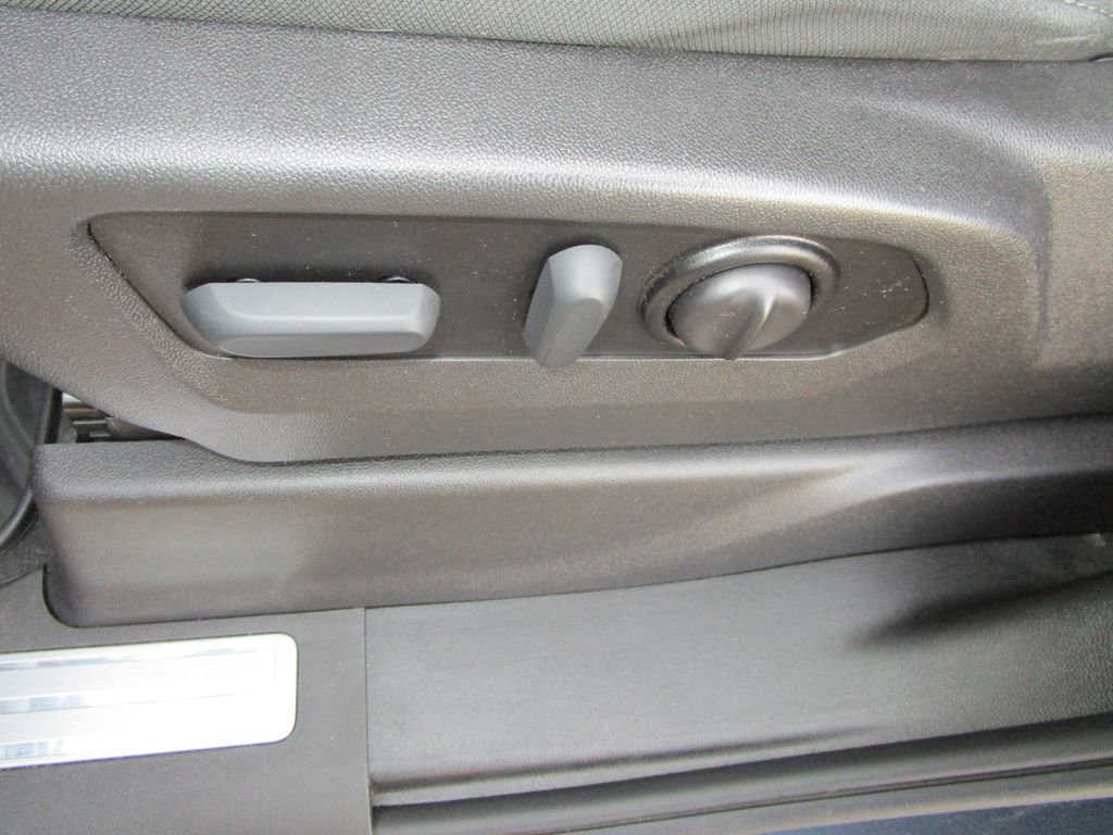 Used 2021 GMC Sierra 1500 Elevation image 31