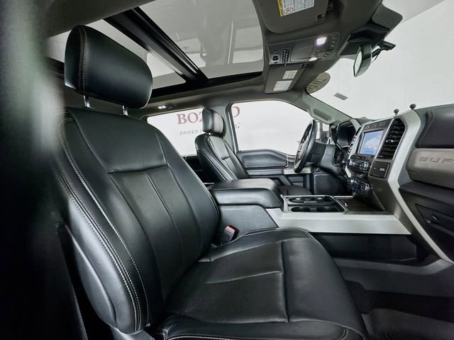 Used 2020 Ford F350 Lariat w/ Lariat Ultimate Package image 32