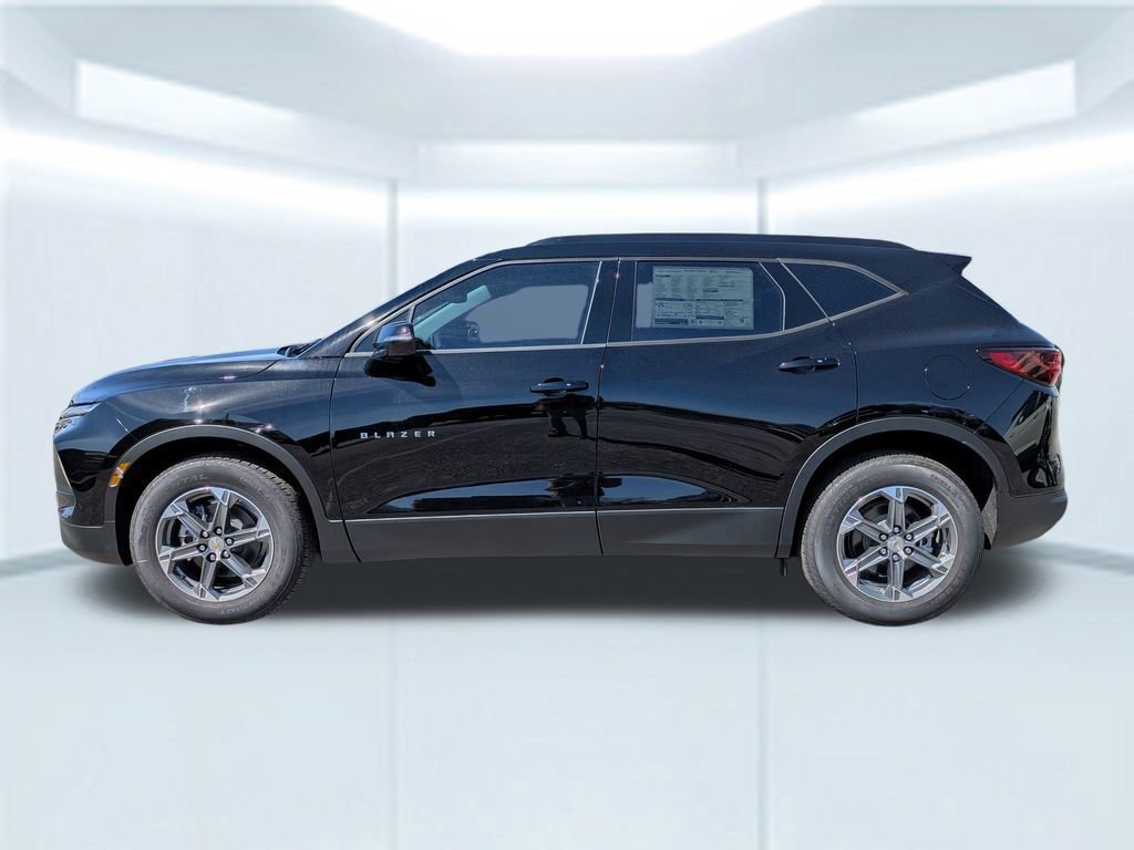 New 2026 Chevrolet Blazer LT w/ LPO, Floor Liner Package FWD image 2