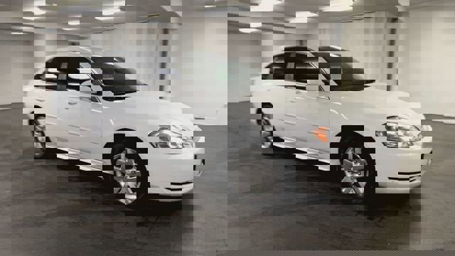 Used 2013 Chevrolet Impala LT w/ LT Sunroof Package image 2