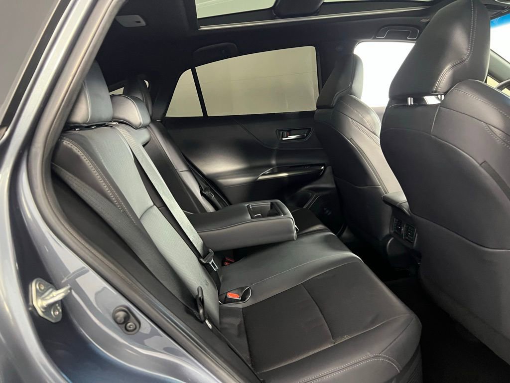 Used 2024 Toyota Venza Limited image 30