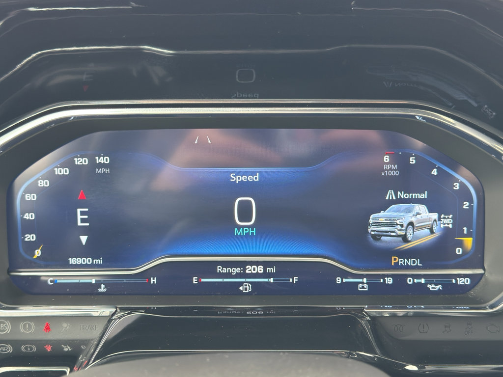 Used 2024 Chevrolet Silverado 1500 LT image 30