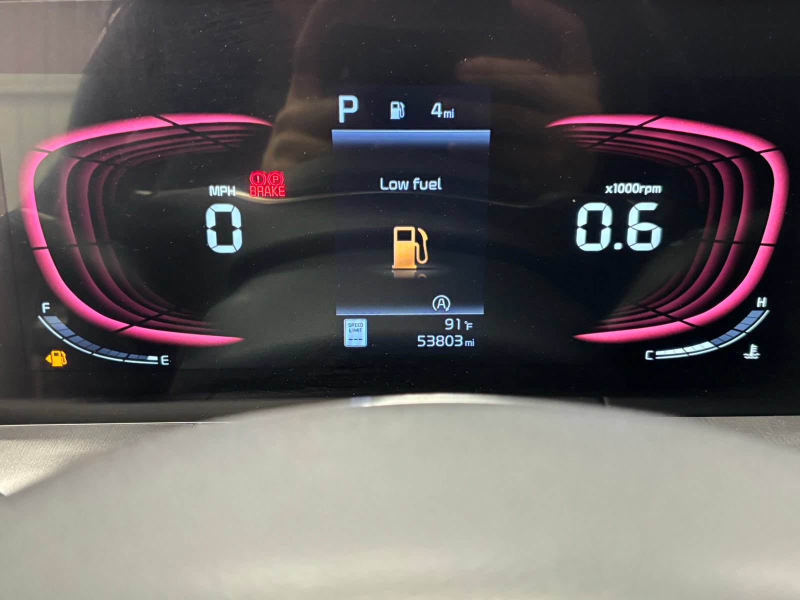 Used 2024 Kia Telluride S w/ S Sunroof Package FWD image 13