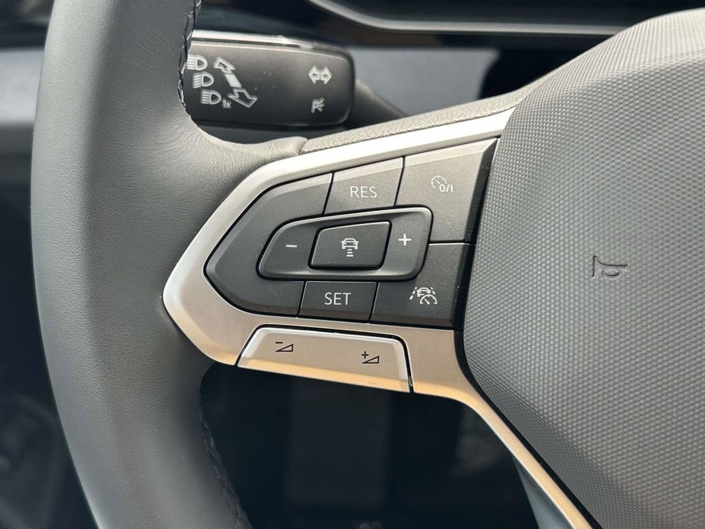 New 2026 Volkswagen Jetta SE image 19