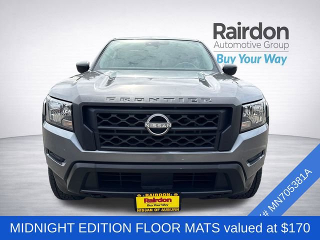 Used 2021 Nissan Frontier SV w/ Midnight Edition Floor Mats image 2