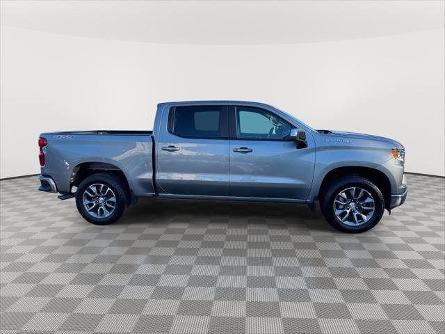 Used 2025 Chevrolet Silverado 1500 LT image 8