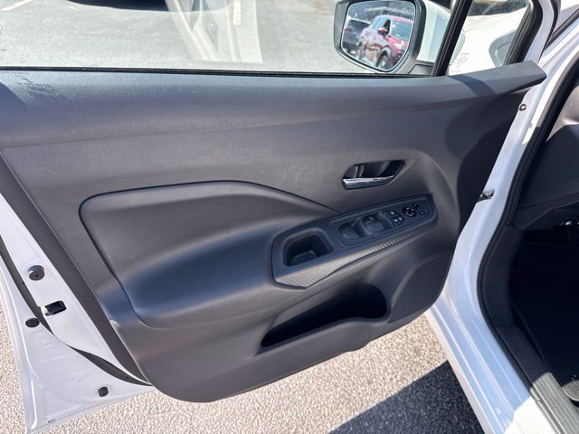 Used 2024 Nissan Versa SV FWD image 14