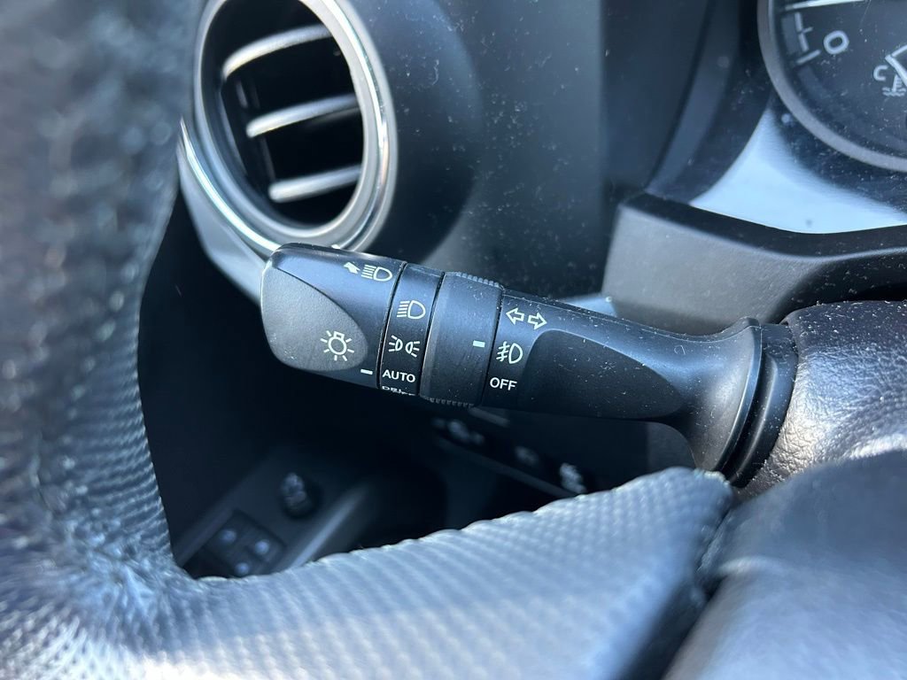 Used 2021 Toyota Tacoma TRD Sport w/ Technology Package image 22