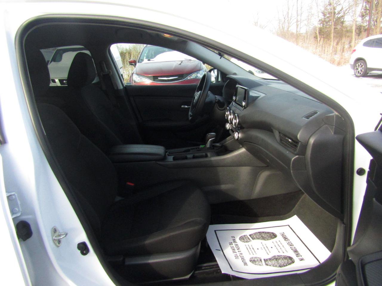 Used 2025 Nissan Sentra S w/ Lighting Package image 24