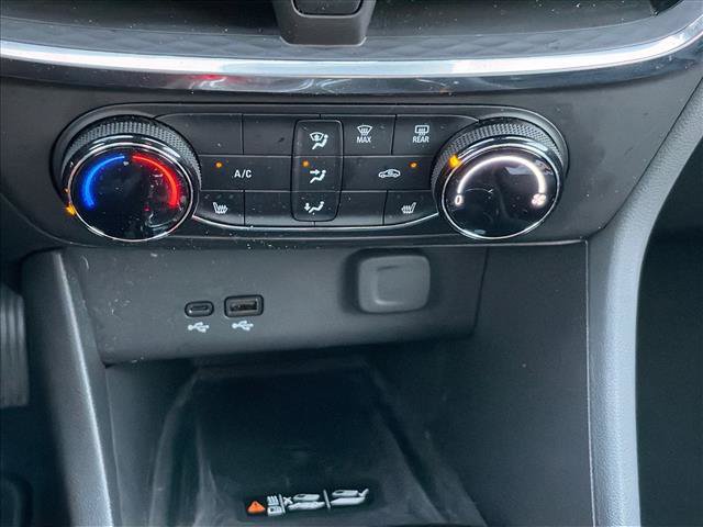 Certified 2024 Buick Encore GX Preferred w/ Comfort Package FWD image 30