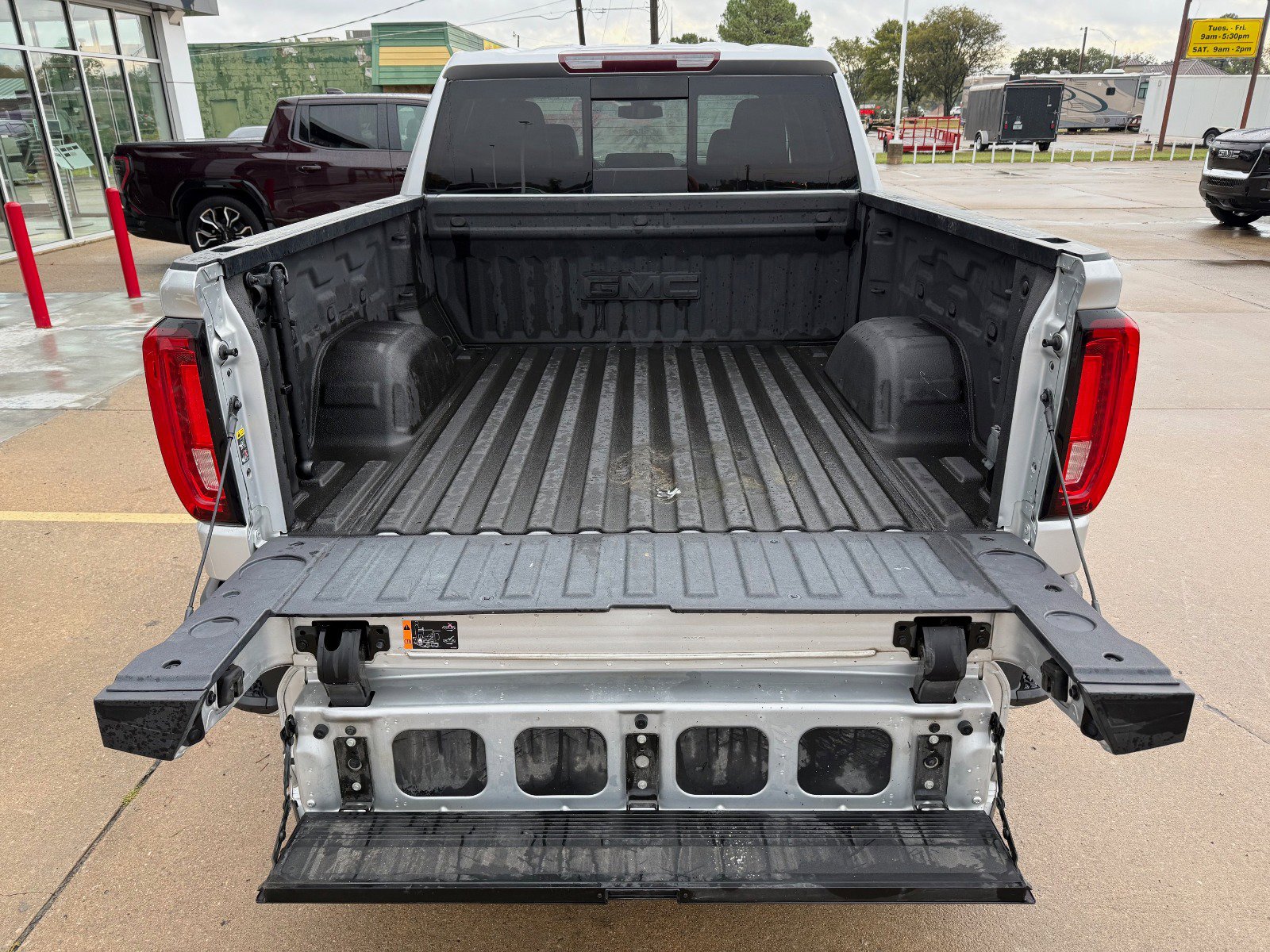 Used 2020 GMC Sierra 1500 SLT image 5