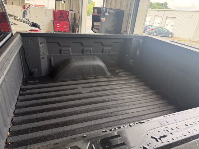 Used 2024 GMC Sierra 1500 SLE AWD/4WD image 20
