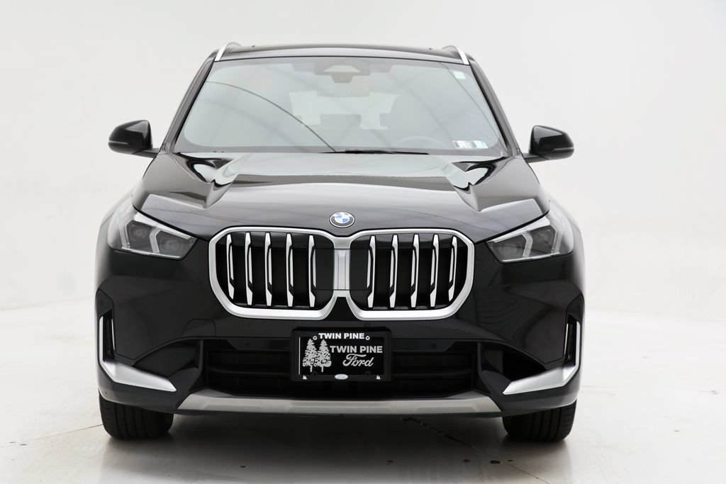Used 2025 BMW X1 xDrive28i AWD/4WD image 4